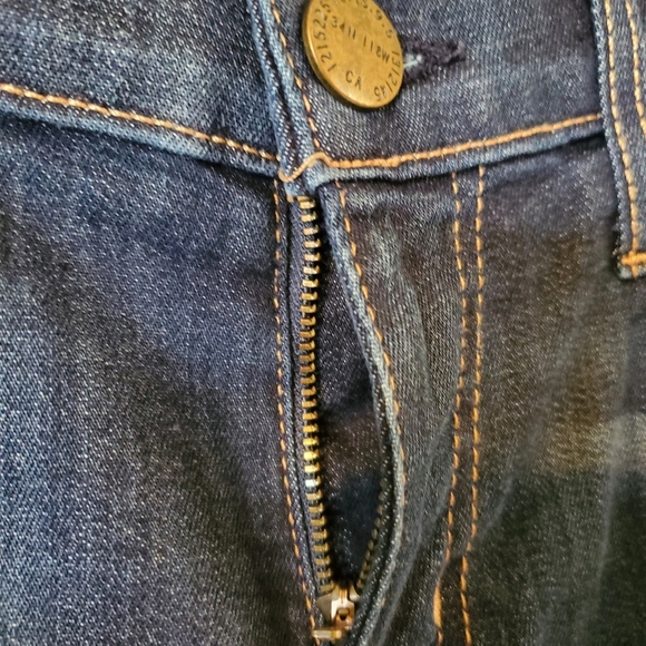 Current/Elliott The Stiletto Typhoon Destroy jeans from Revolve - Picture 9 of 15